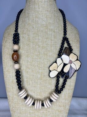 Handcrafted Black and Cream Inlaid Wood Floral Bead Lucite & Wood Necklace